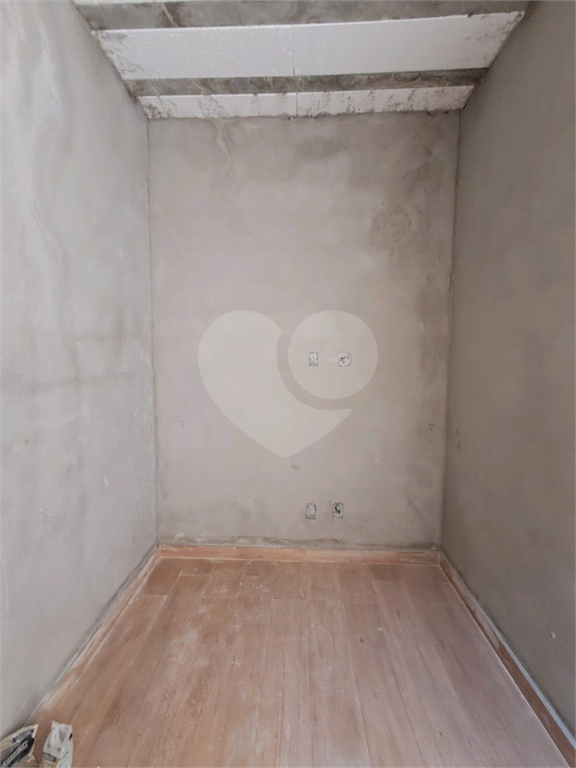 Sobrado Novo com 3 dormitórios ( sendo 1 suíte com sacada ) - 2 vagas - Penha