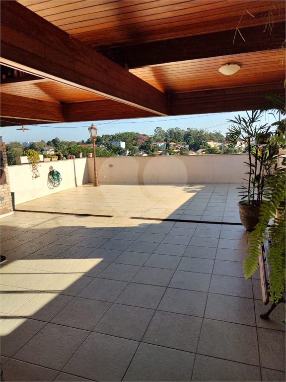 SOBRADO em HORTO