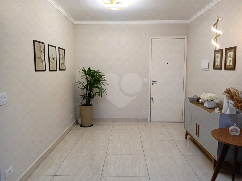 APARTAMENTO VENDE-SE NA VILA EDE - OPORTUNIDADE