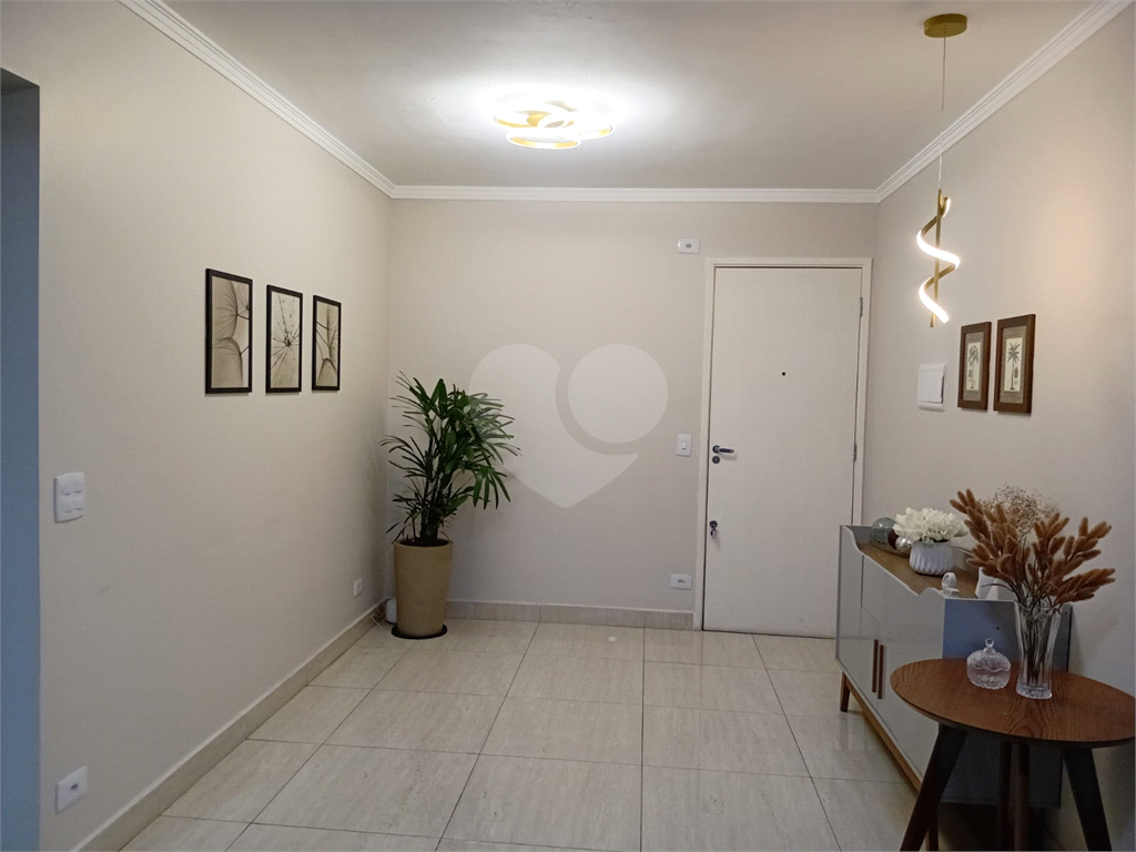 APARTAMENTO VENDE-SE NA VILA EDE - OPORTUNIDADE