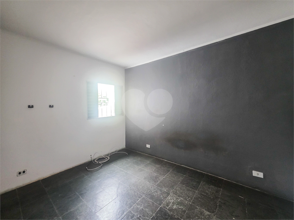 Casa - Brooklin - 4 Quartos / Dormitórios - 1 Vaga - Venda / Compra