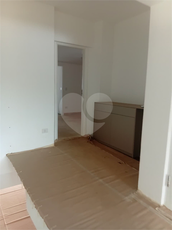 Casa de Alto Padrão no Tremembé | 4 Suítes | 13 Vagas | 1.200 m²
