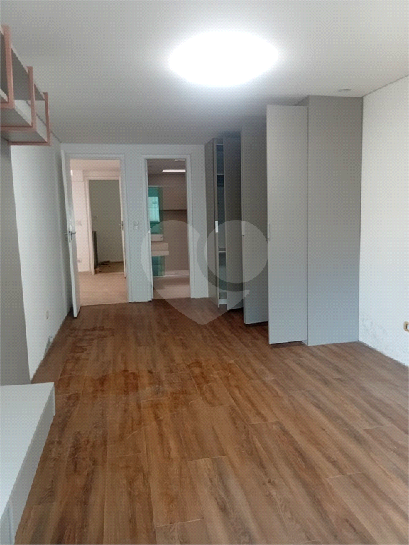 Casa de Alto Padrão no Tremembé | 4 Suítes | 13 Vagas | 1.200 m²