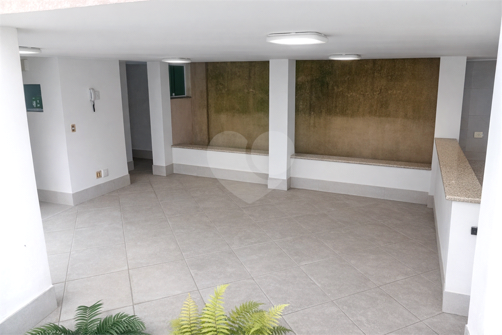 Casa de Alto Padrão no Tremembé | 4 Suítes | 13 Vagas | 1.200 m²