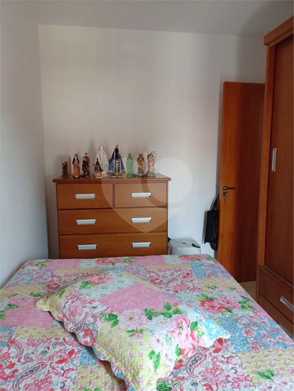 Oportunidade  - Apartamento com 2 dormitórios - Vila Gustavo