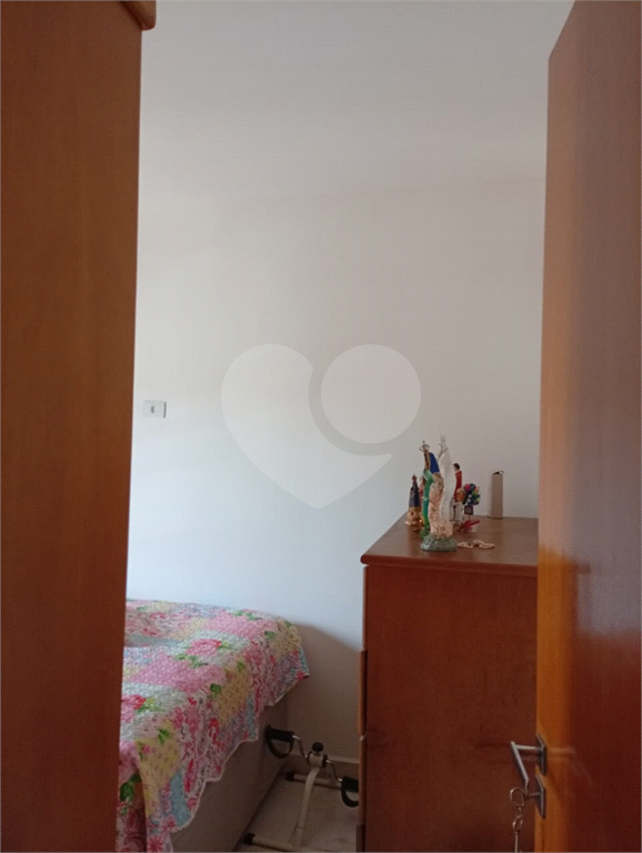 Oportunidade  - Apartamento com 2 dormitórios - Vila Gustavo