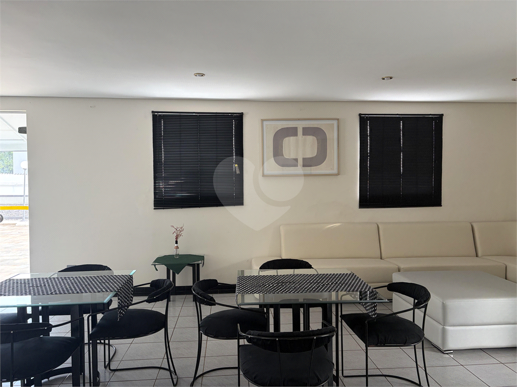 Apartamento a venda no Jardim dos Pinheiros.