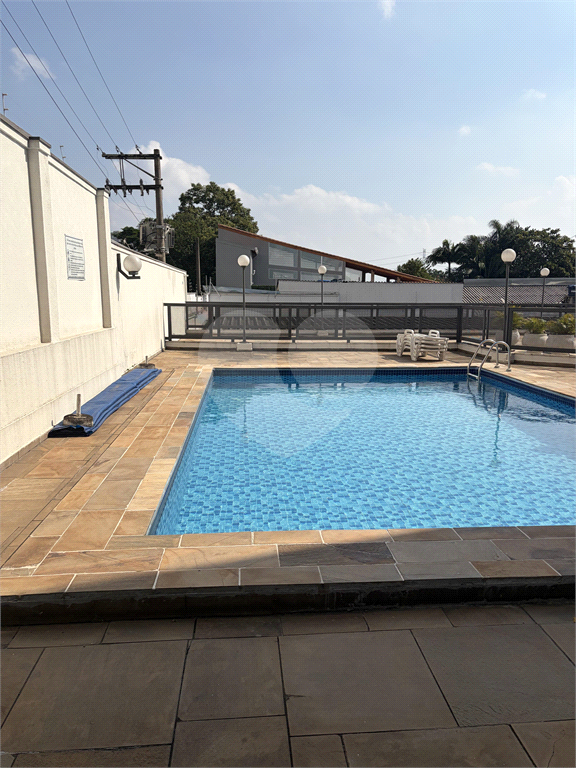 Apartamento a venda no Jardim dos Pinheiros.