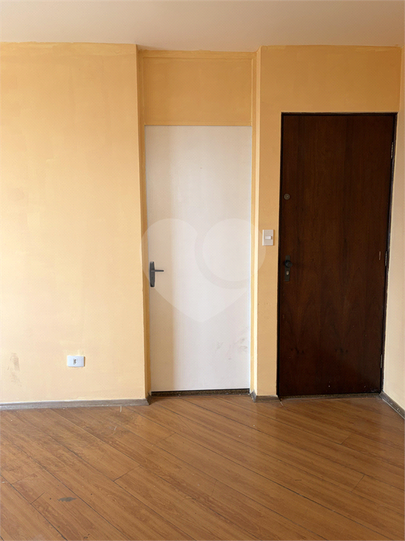 Apartamento a venda no Jardim dos Pinheiros.