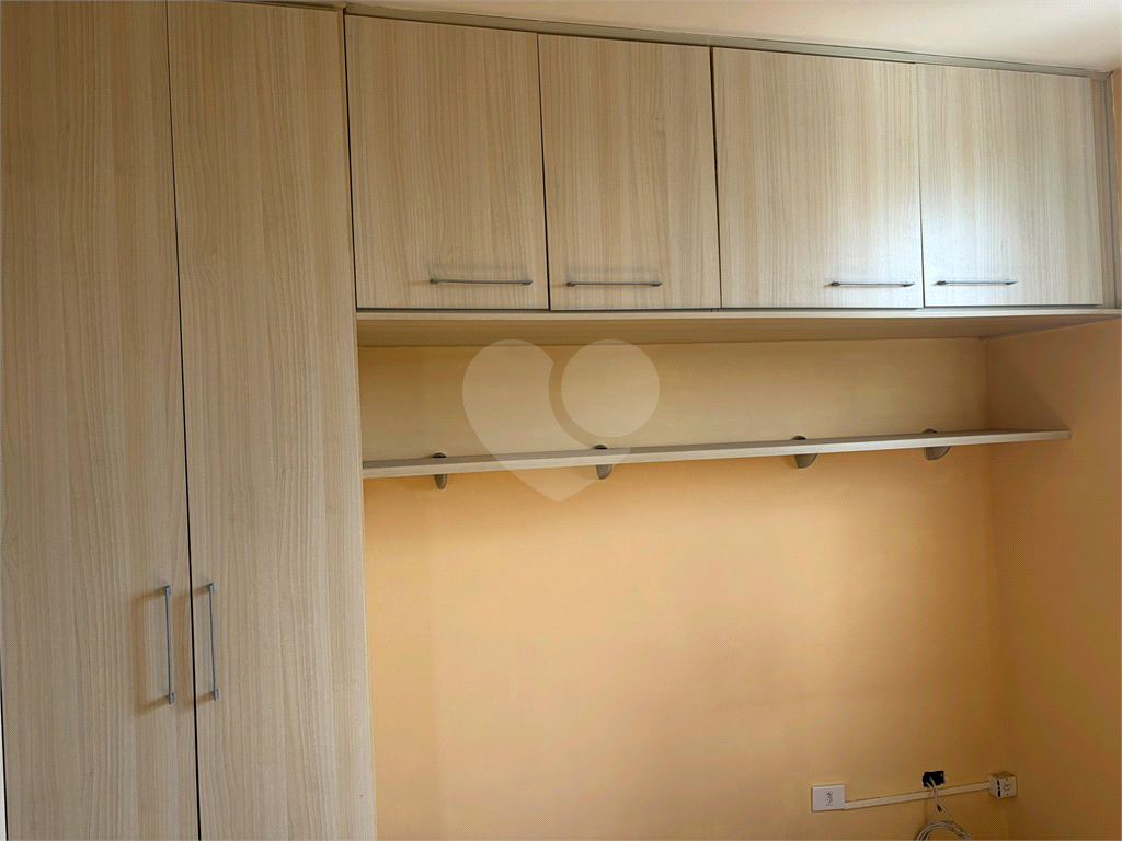 Apartamento a venda no Jardim dos Pinheiros.