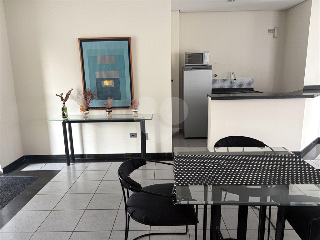 Apartamento a venda no Jardim dos Pinheiros.