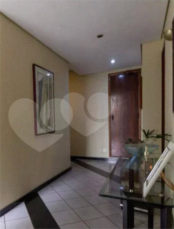 Apartamento a venda no Jardim dos Pinheiros.