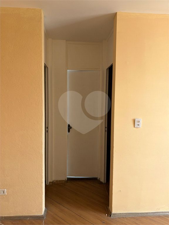 Apartamento a venda no Jardim dos Pinheiros.