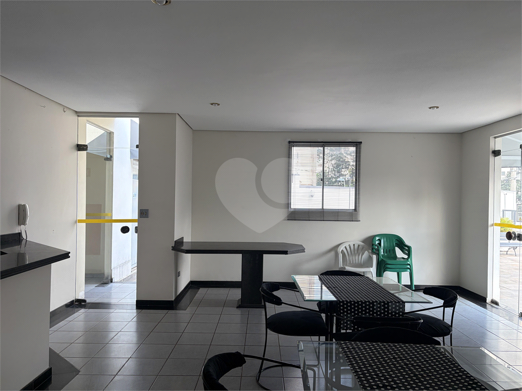 Apartamento a venda no Jardim dos Pinheiros.