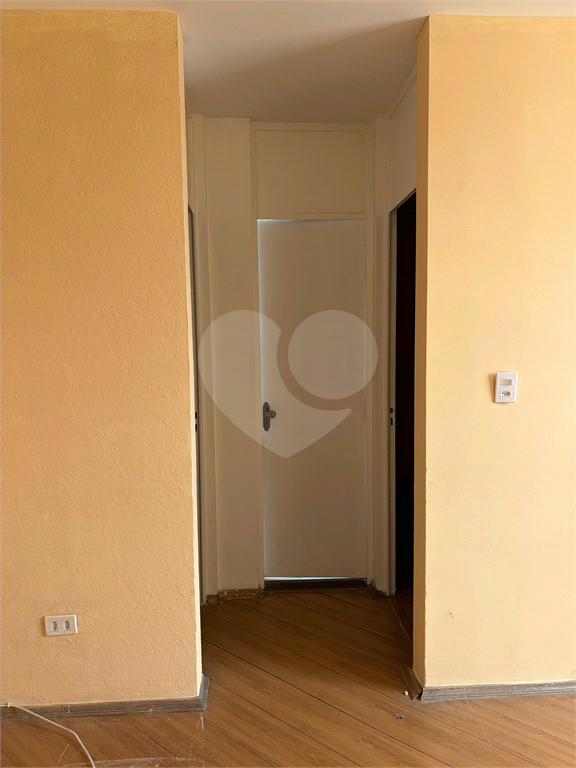 Apartamento a venda no Jardim dos Pinheiros.