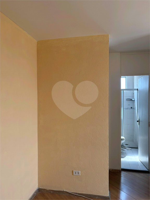Apartamento a venda no Jardim dos Pinheiros.