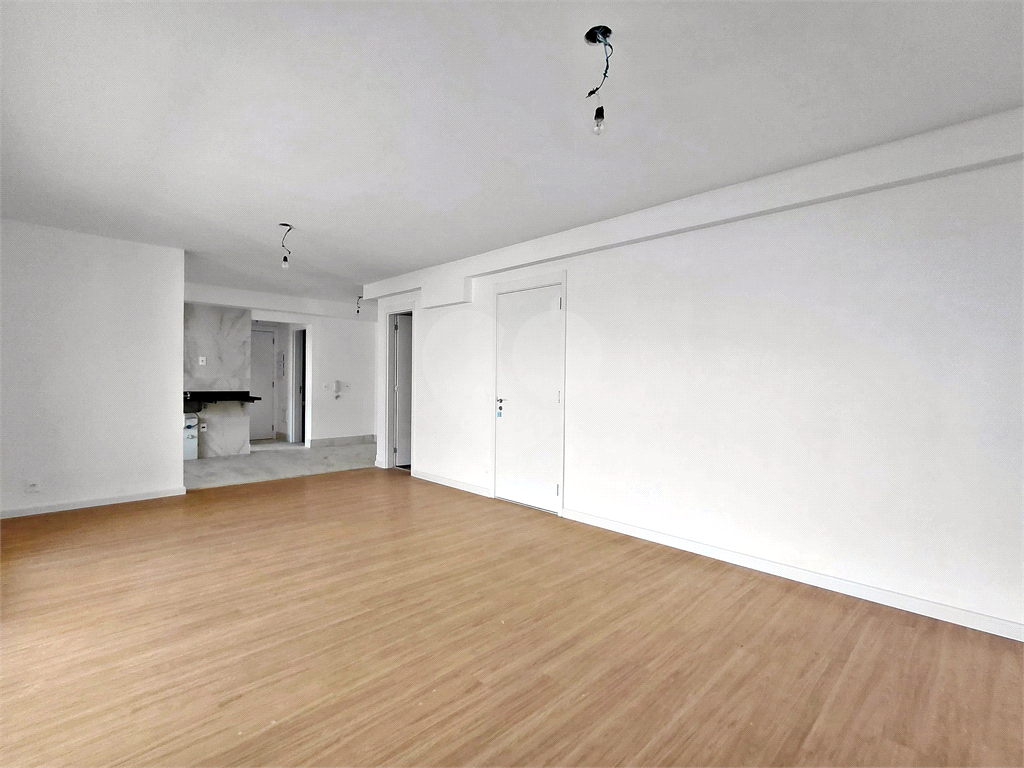 Apartamento à venda com 155 m², andar alto, vista livre, elevador privativo e 2 vagas