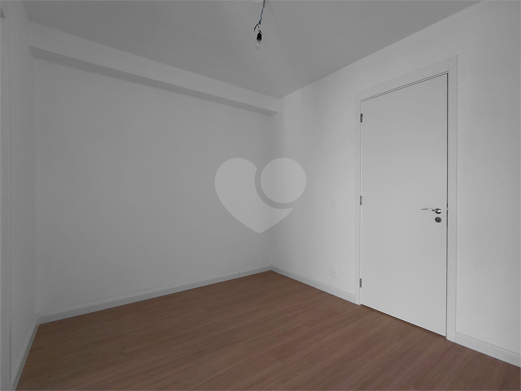 Apartamento à venda com 155 m², andar alto, vista livre, elevador privativo e 2 vagas
