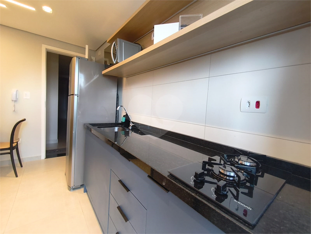 APARTAMENTO em SANTANA