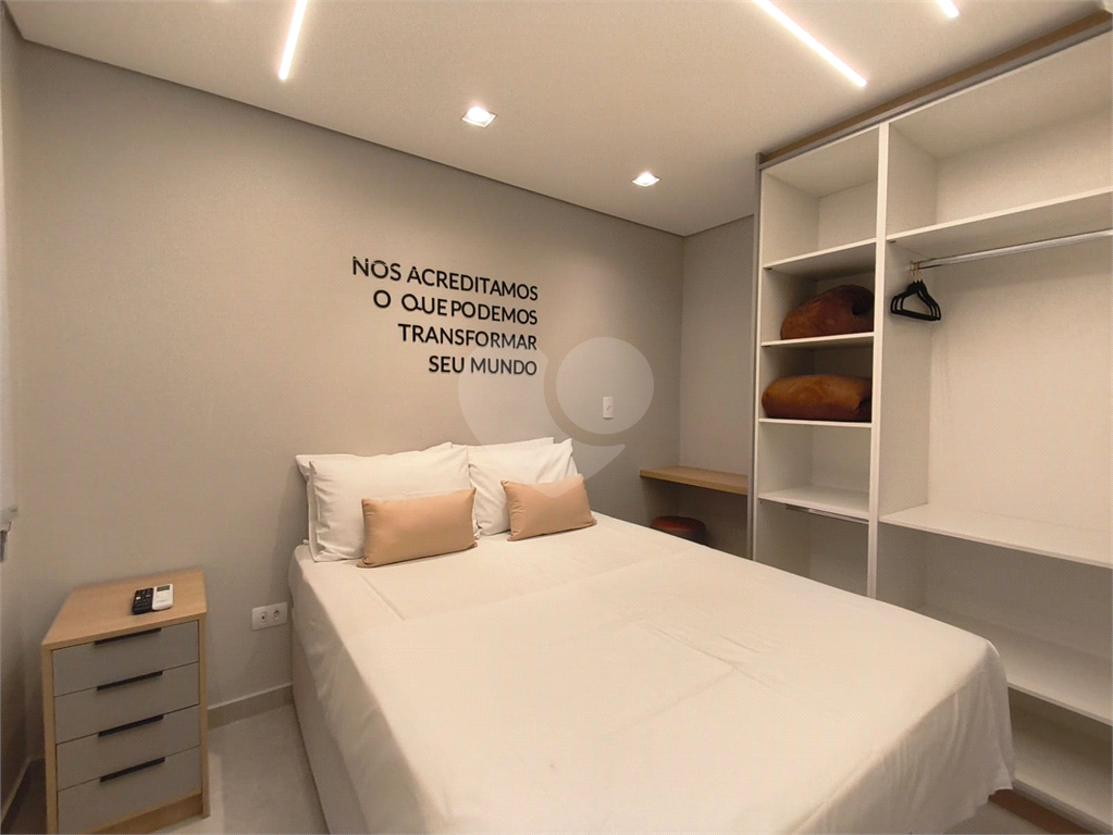 APARTAMENTO em SANTANA
