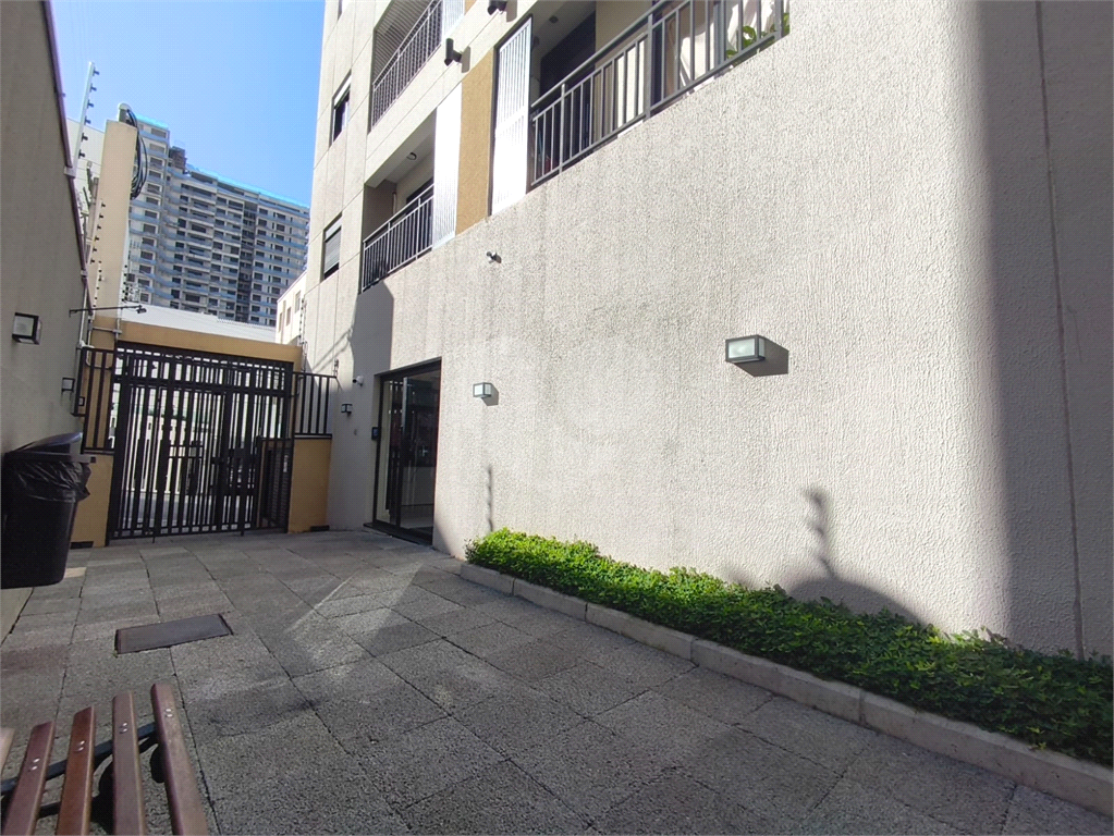 APARTAMENTO em SANTANA