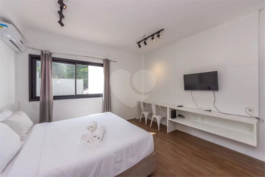 Studio  em Indianópolis com 1 quarto.