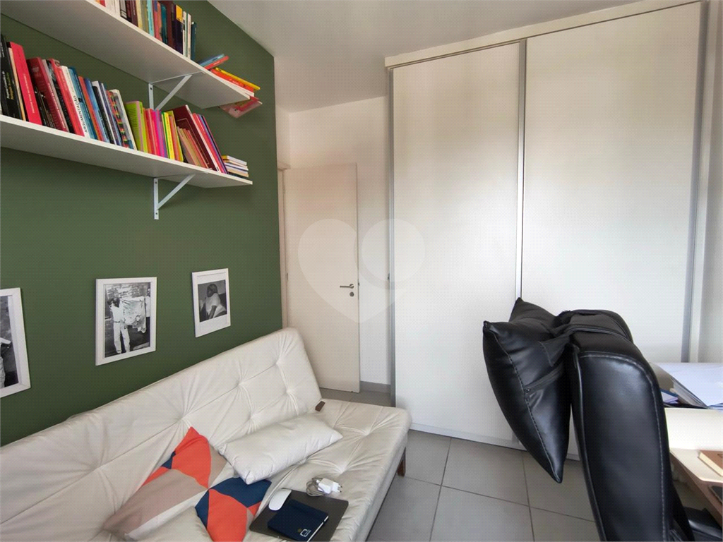 Excelente apartamento á venda próx ao Metrô Barra funda!