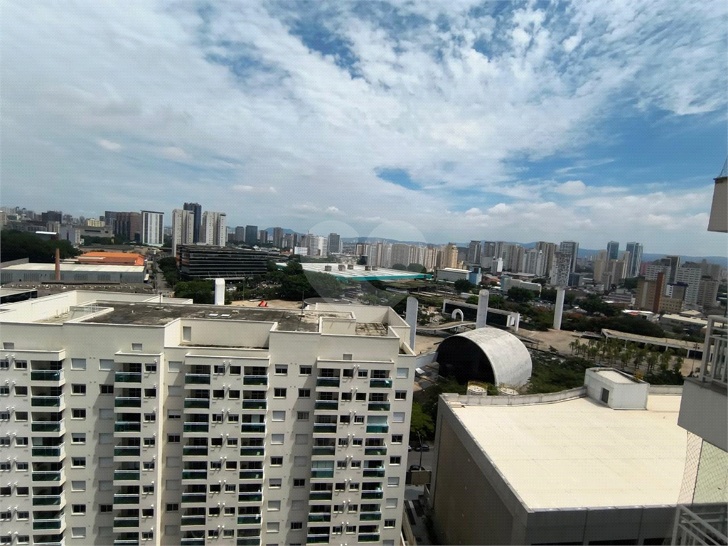 Excelente apartamento á venda próx ao Metrô Barra funda!