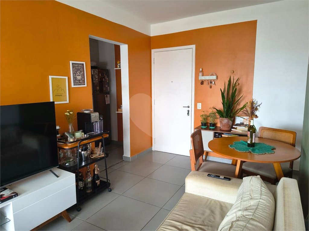 Excelente apartamento á venda próx ao Metrô Barra funda!