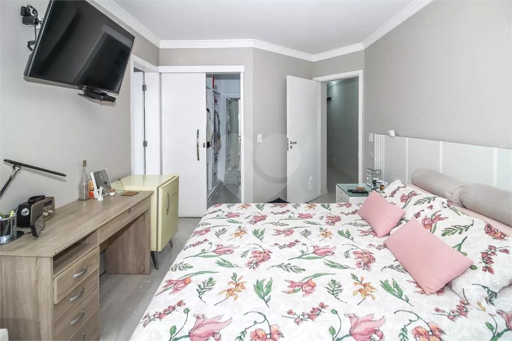 Apartamento Perdizes 4 dormitórios, sendo 2 suites e 3 vagas de garagem 