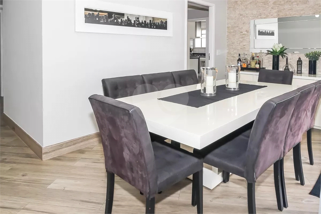 Apartamento Perdizes 4 dormitórios, sendo 2 suites e 3 vagas de garagem 