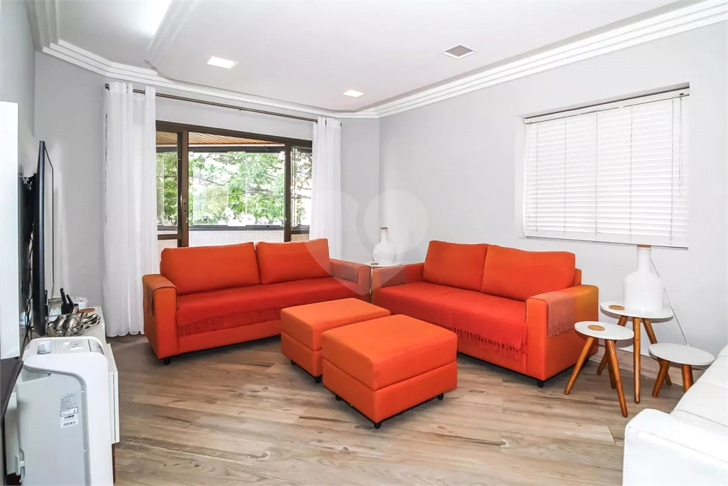Apartamento Perdizes 4 dormitórios, sendo 2 suites e 3 vagas de garagem 