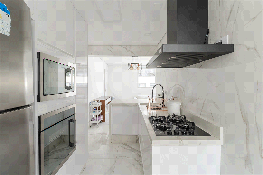 Apartamento Mobiliado | Edifício Golden Point – Rua Haddock Lobo – São Paulo/SP