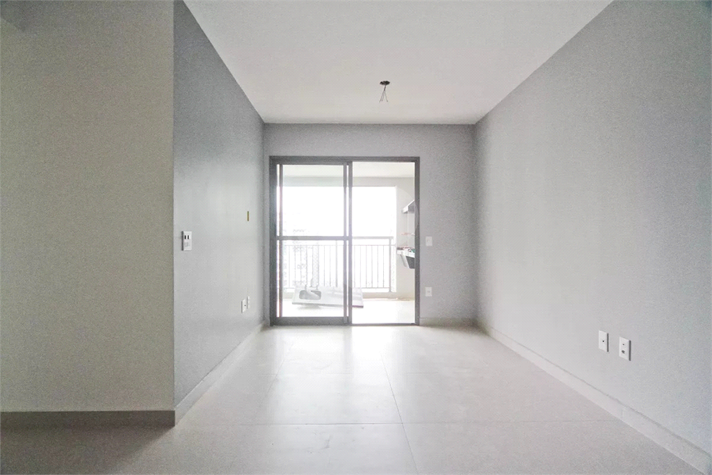 Apartamento com 3 quartos e varanda gourmet e 2 vagas