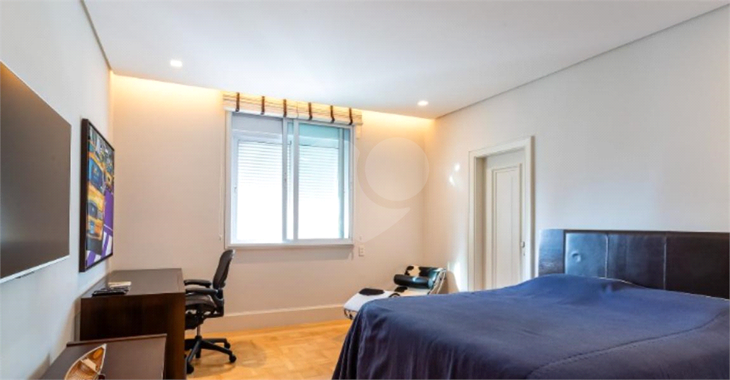 Apartamento de alto padrão localizado no Jardim Europa 