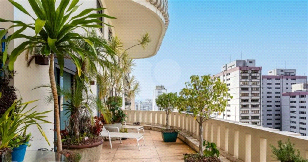 Apartamento de alto padrão localizado no Jardim Europa 