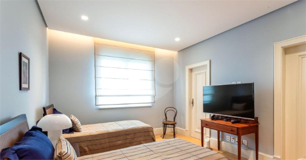 Apartamento de alto padrão localizado no Jardim Europa 