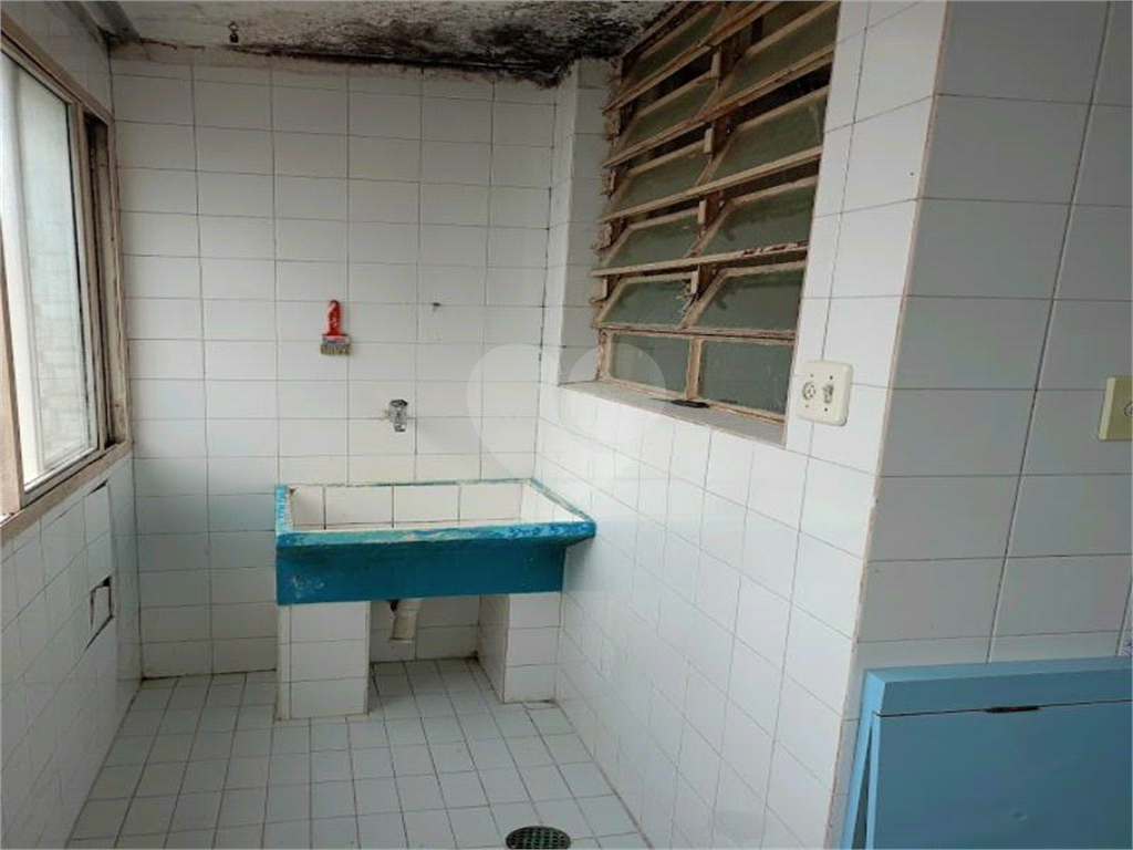 APTO 1 QUARTOS - SEM VAGA - PINHEIROS