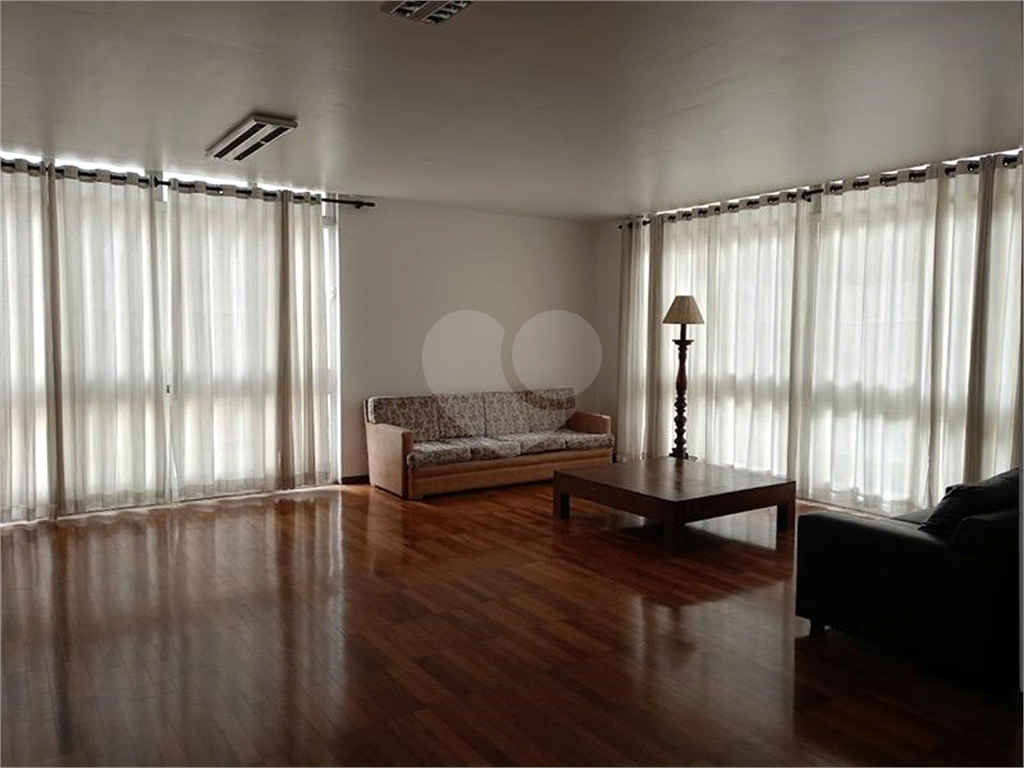APTO 1 QUARTOS - SEM VAGA - PINHEIROS