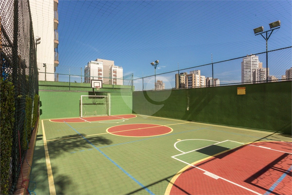 Apartamento em Pompéia  4 dormitórios, sendo 2 suítes espaçosas, 3 suites