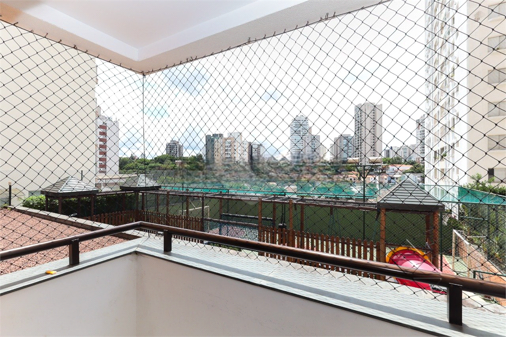 Apartamento em Pompéia  4 dormitórios, sendo 2 suítes espaçosas, 3 suites