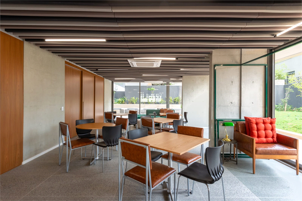 APARTAMENTO em VILA MADALENA