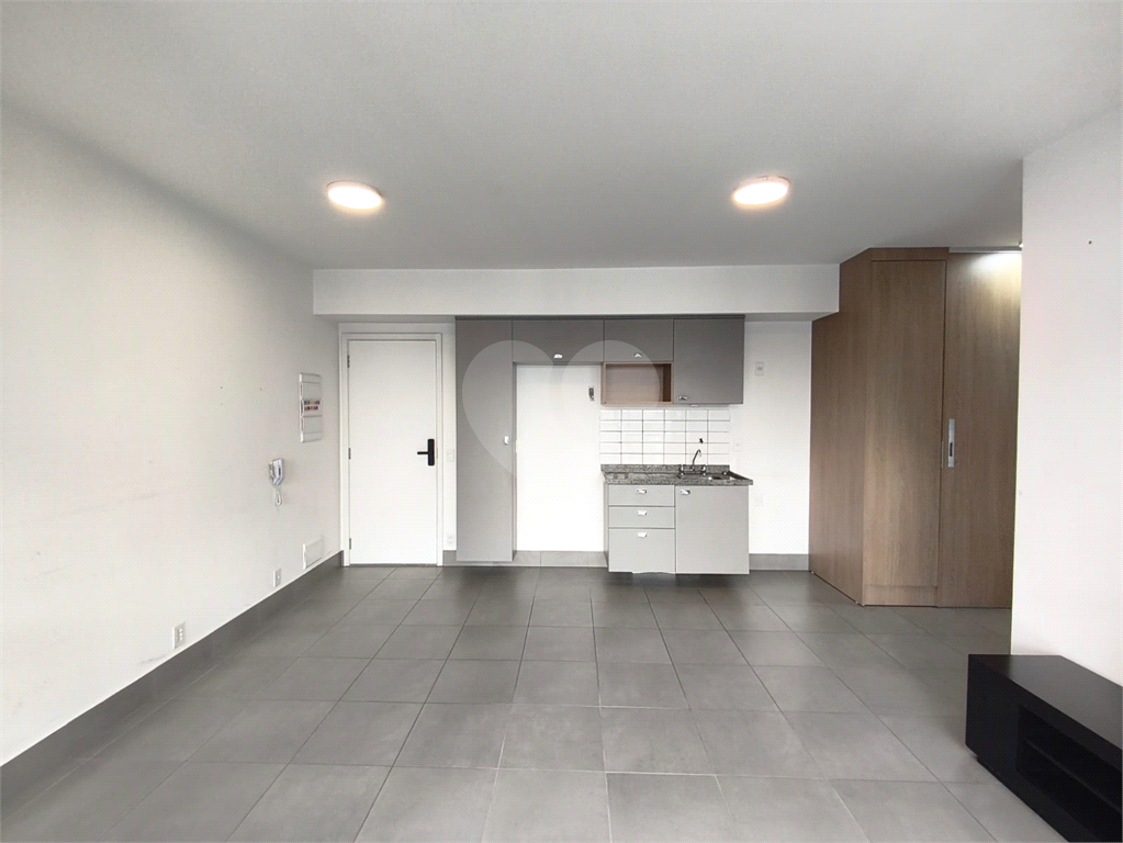 APARTAMENTO em VILA MADALENA