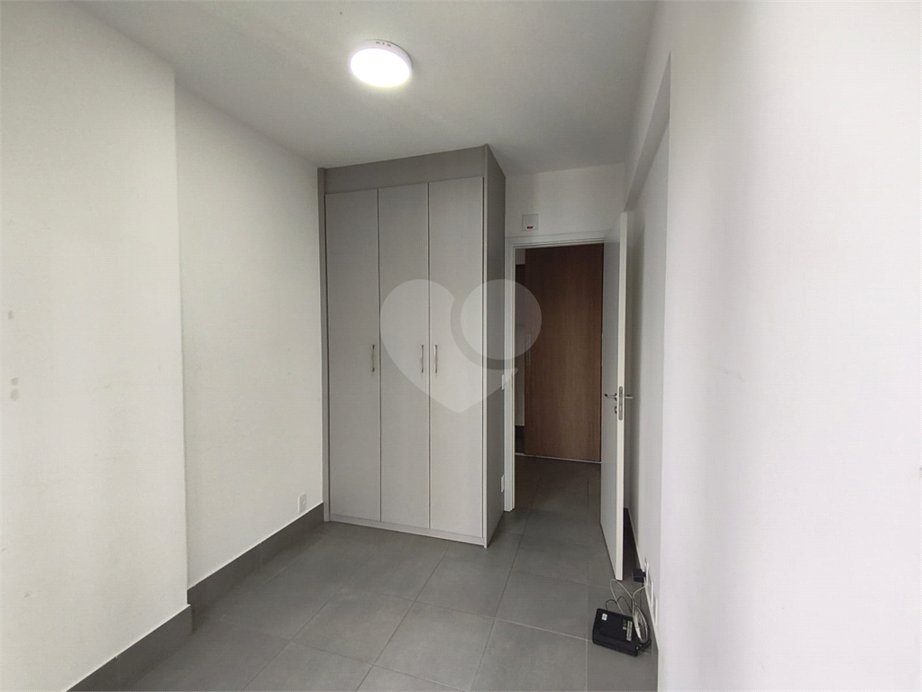 APARTAMENTO em VILA MADALENA