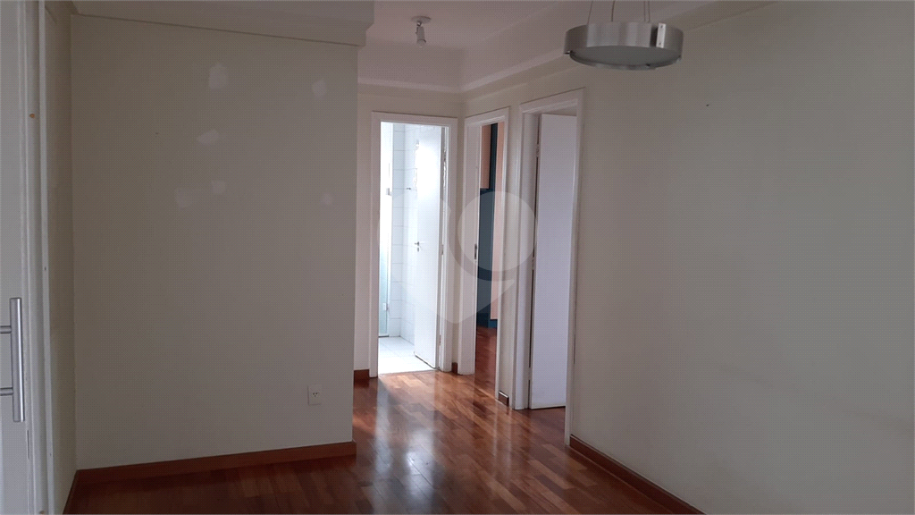 APARTAMENTO em VILA ROMANA