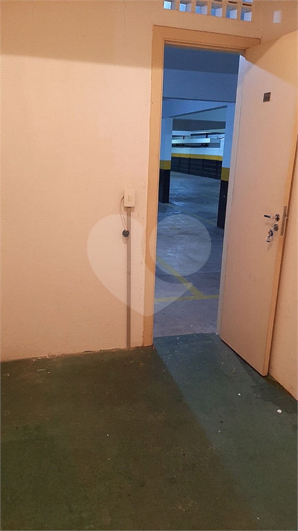 APARTAMENTO em VILA ROMANA