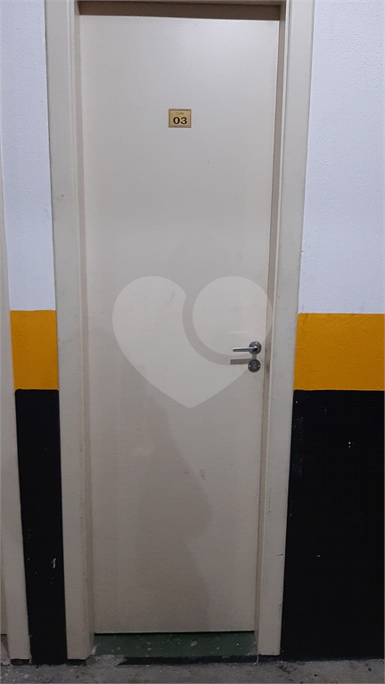 APARTAMENTO em VILA ROMANA