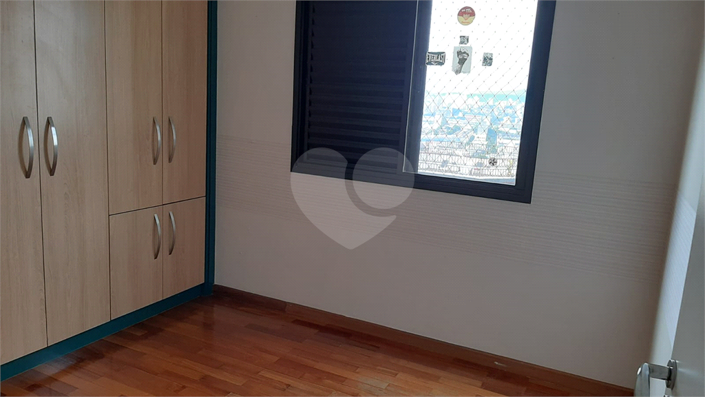 APARTAMENTO em VILA ROMANA