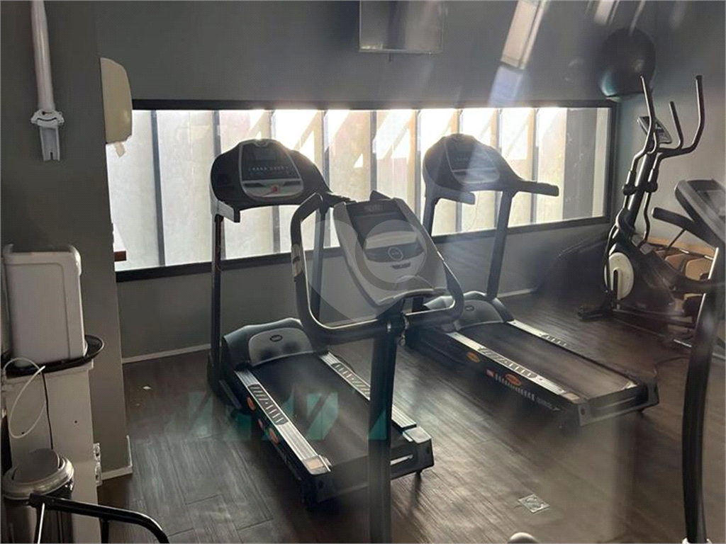 APARTAMENTO em CAMPO BELO