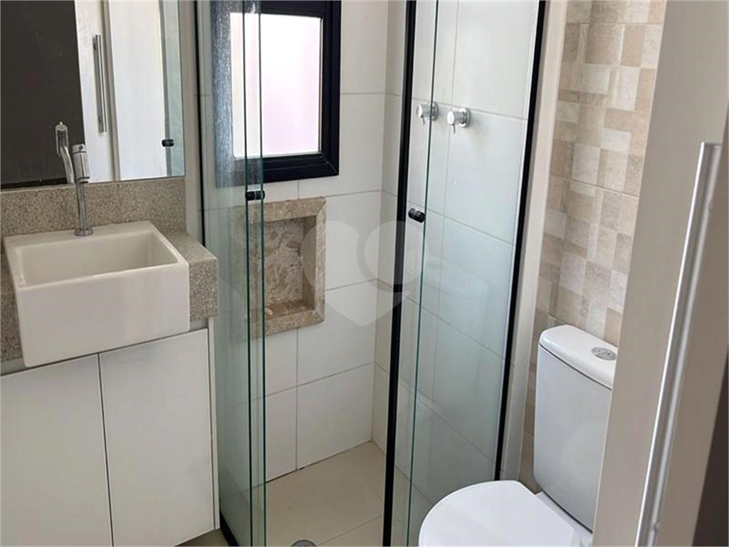 APARTAMENTO em CAMPO BELO